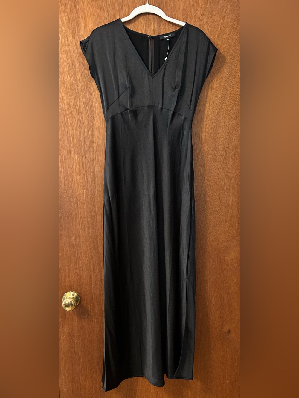 Madewell Black Maxi Dress - Sleek Cap Sleeve Silhouette size 0